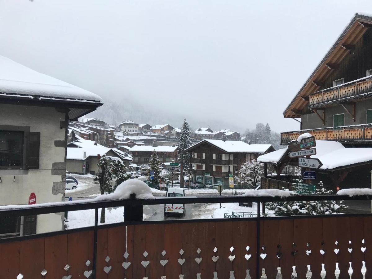 Place Eglise 2 Morzine Luaran gambar